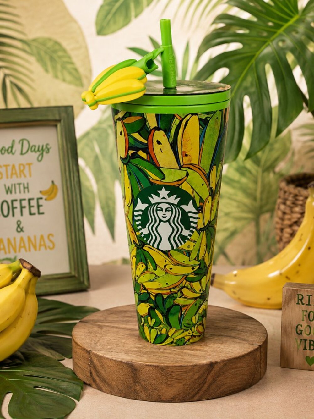 Starbucks x FARM Rio Tropical Banana Tumbler Venti 24oz New Never used